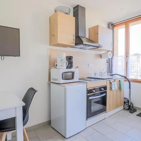 Jolie Maison Proche *