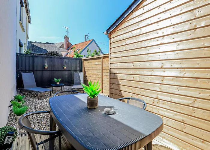 Jolie Maison Proche Holiday home